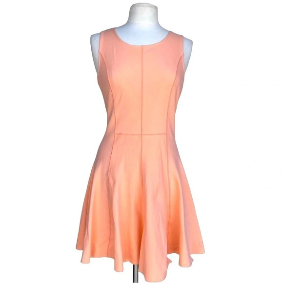 HALSTON HERITAGE Women’s Size 10 Nectar Sleeveless Stretchy Ponte Flutter Dress - Picture 1 of 2